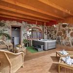 Chabela's Penthouse * Lajita
